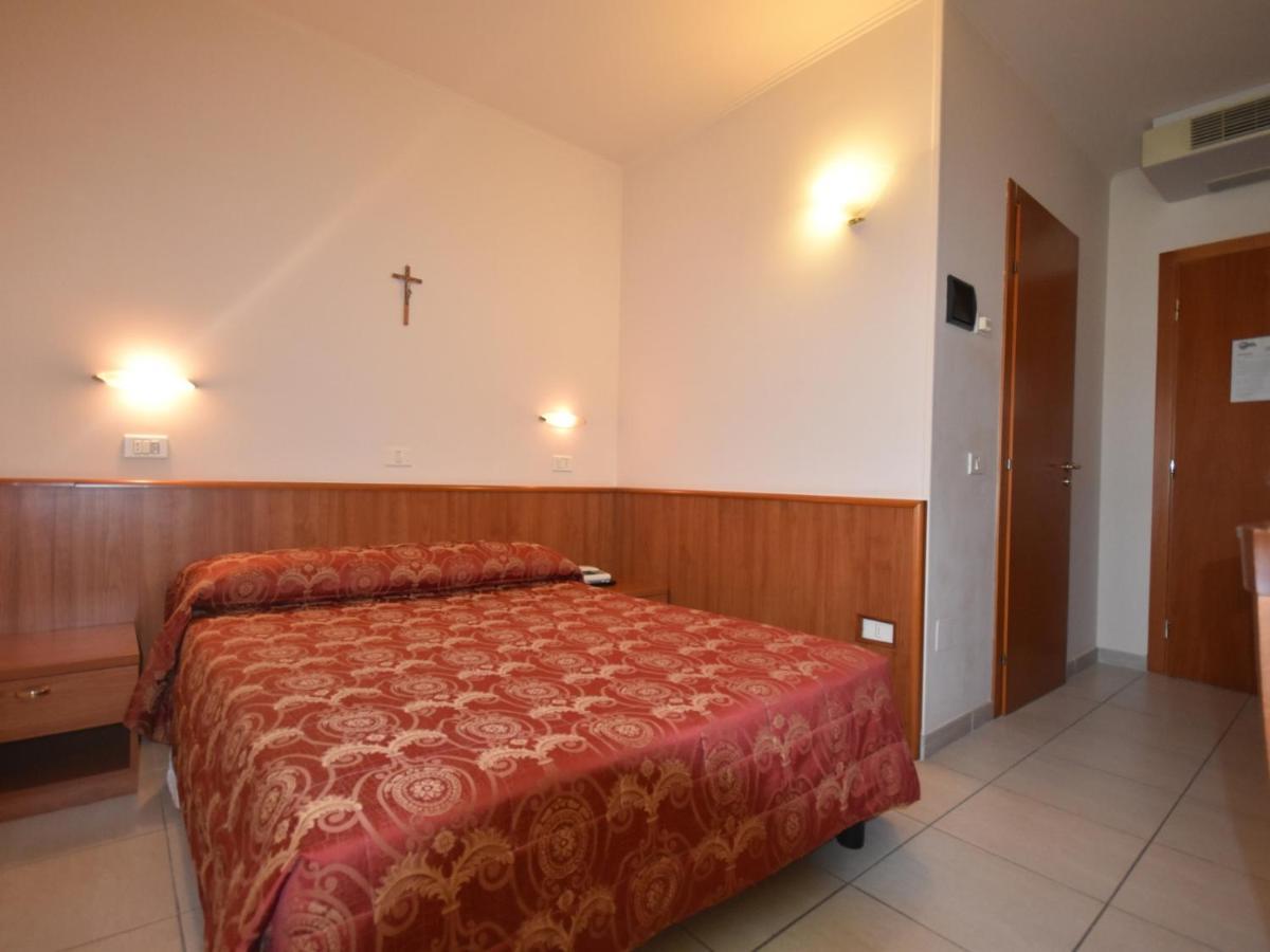 Hotel E Appartamenti La Solaria San Giovanni Rotondo Dış mekan fotoğraf
