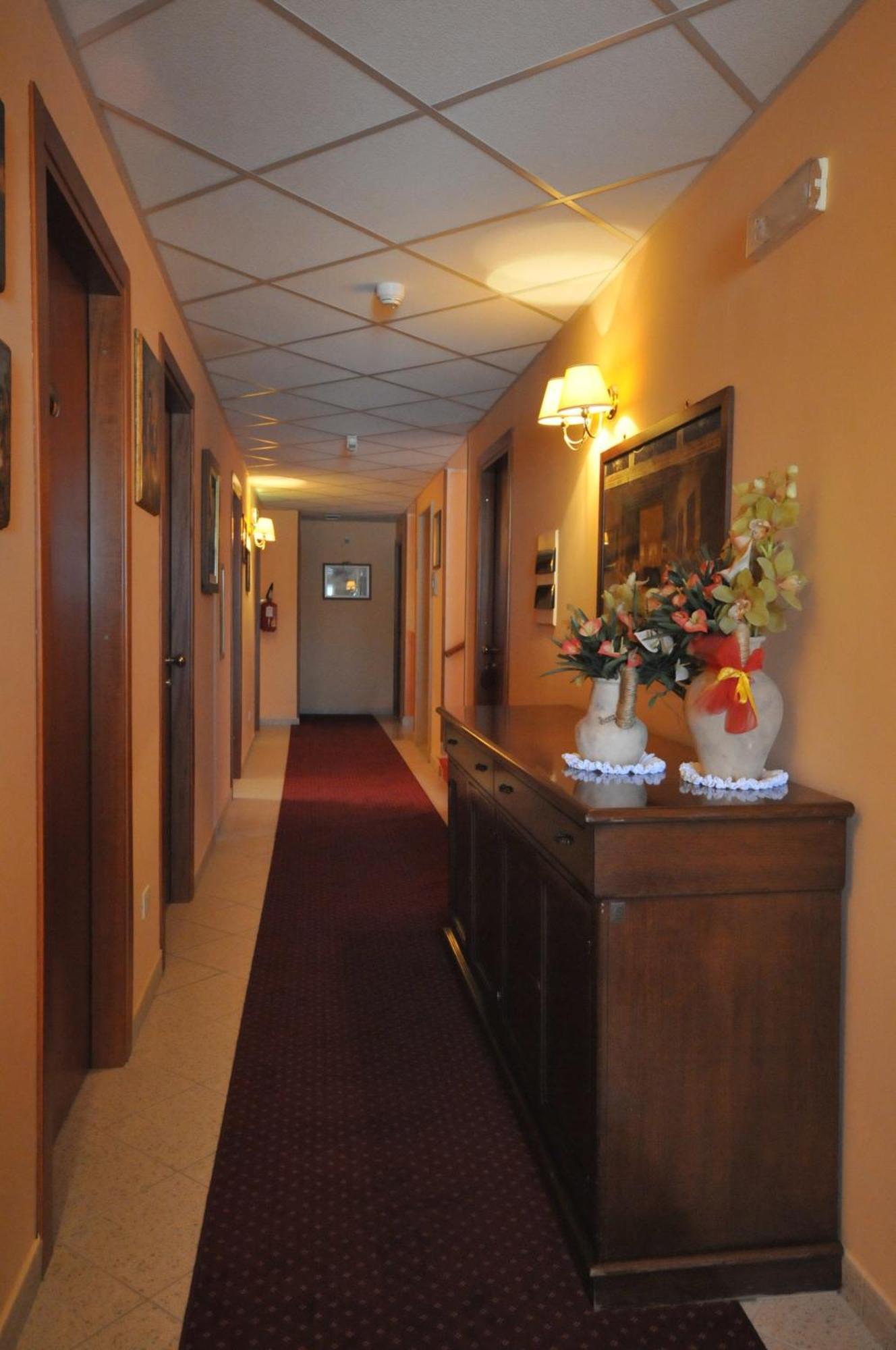 Hotel E Appartamenti La Solaria San Giovanni Rotondo Dış mekan fotoğraf