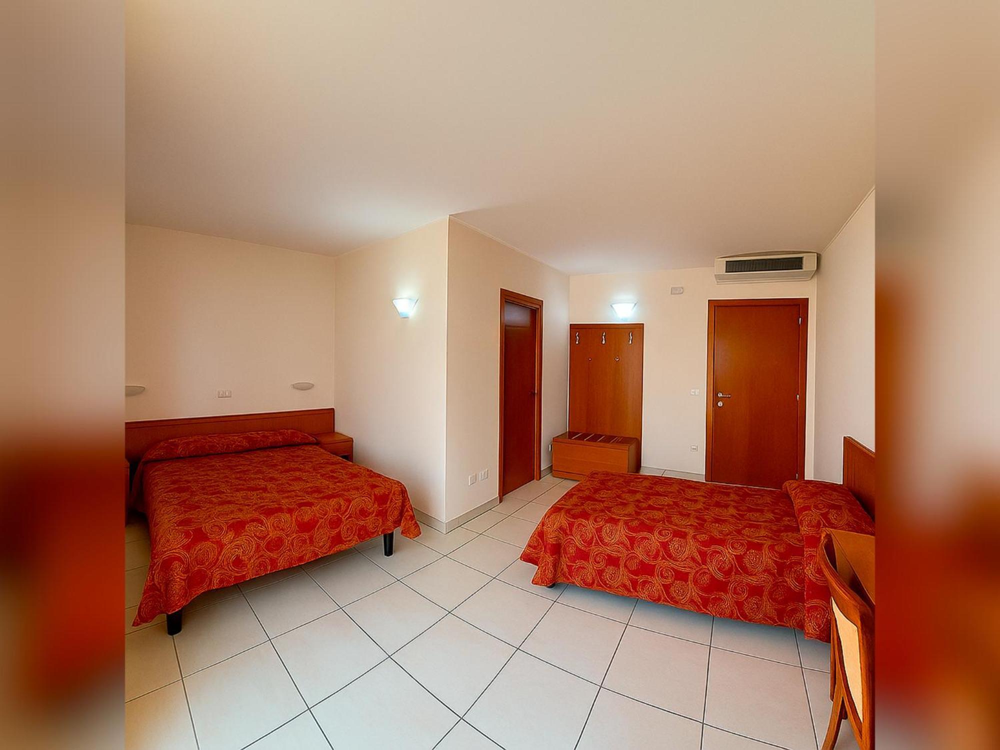 Hotel E Appartamenti La Solaria San Giovanni Rotondo Dış mekan fotoğraf