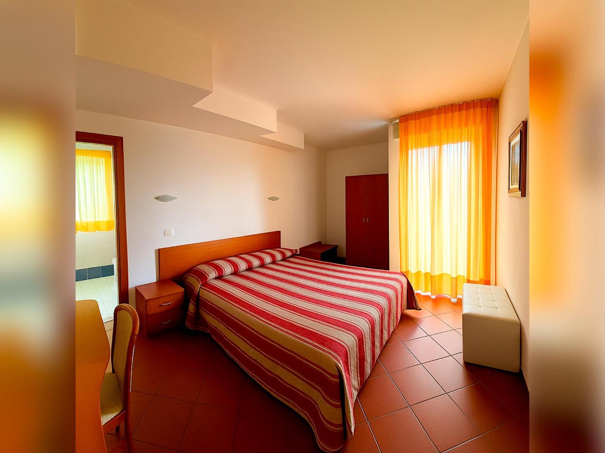 Hotel E Appartamenti La Solaria San Giovanni Rotondo Dış mekan fotoğraf