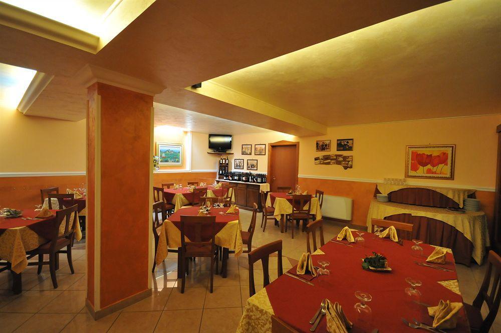 Hotel E Appartamenti La Solaria San Giovanni Rotondo Dış mekan fotoğraf